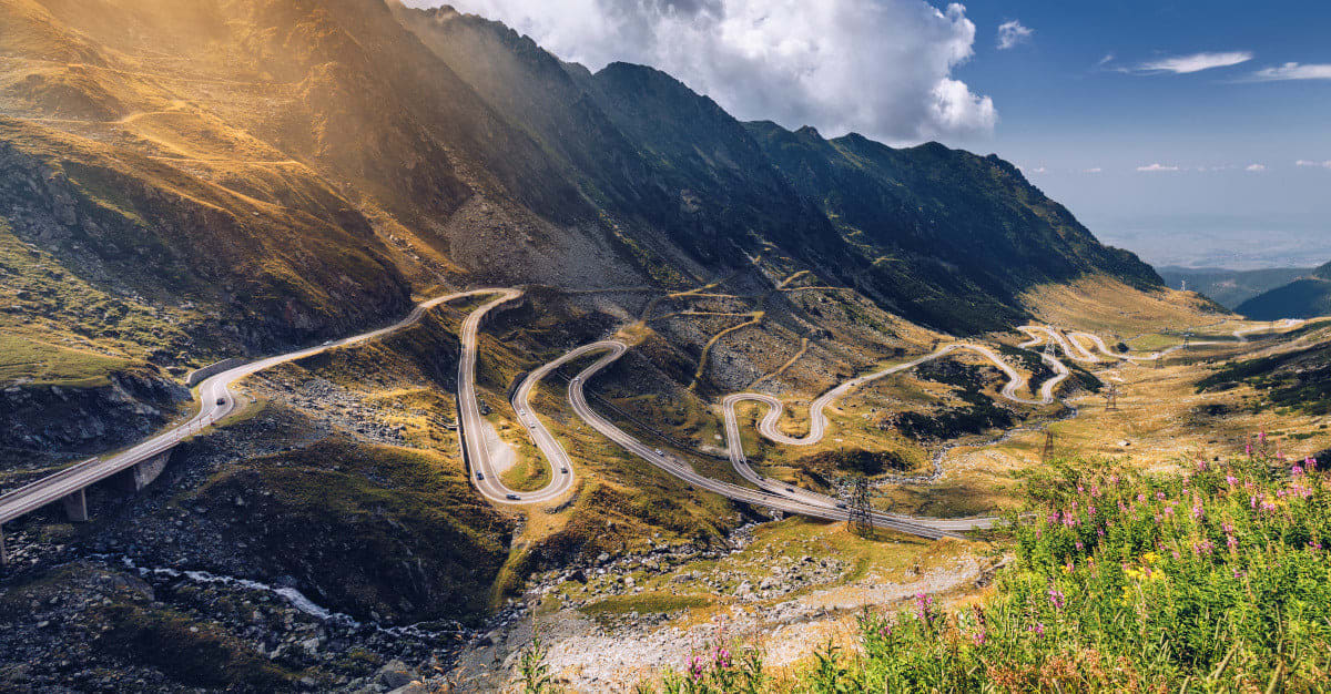 ヨーロッパで一度は走りたい、絶景が広がるパノラマロード5選