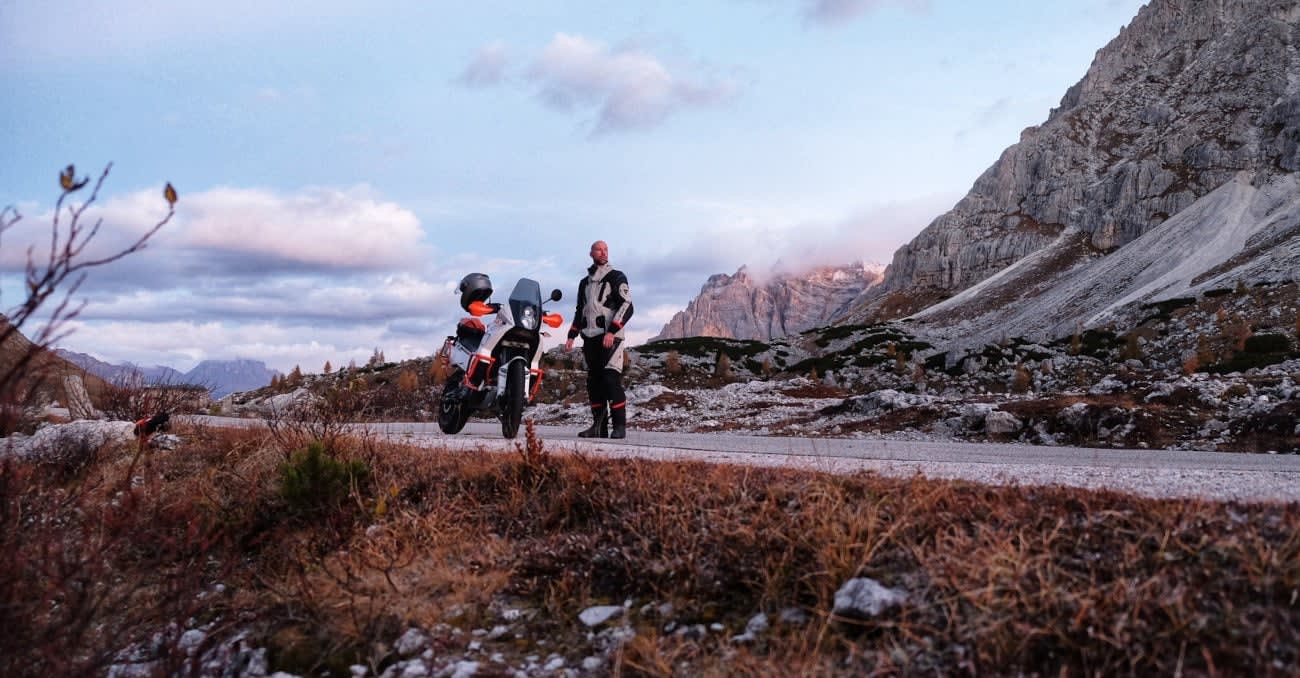 ドロミテを駆け抜けてイタリアからスロベニアへ――北東部を1日で巡るモーターサイクルツーリング