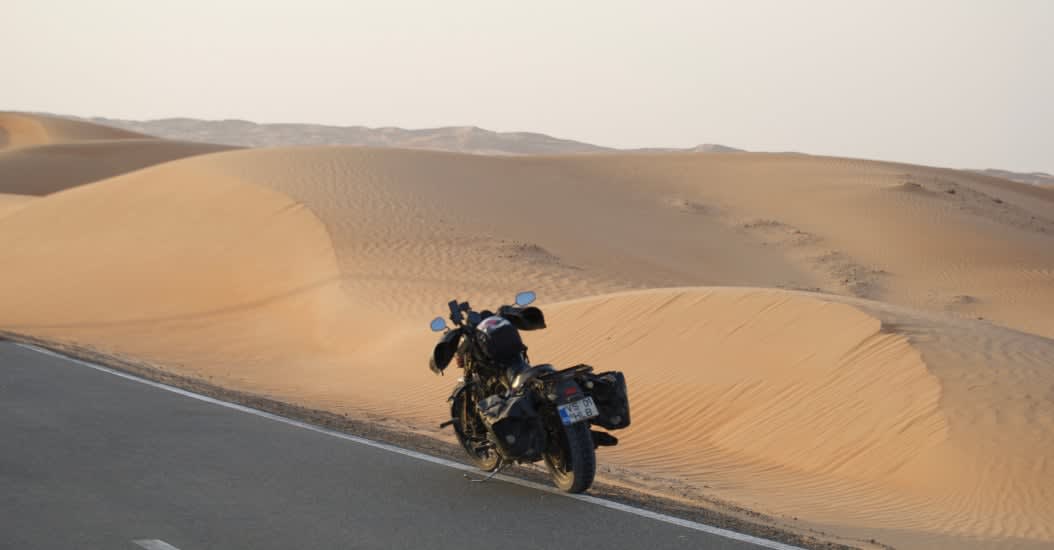 オートバイで巡るアラブ世界後編|UAEからイラクへ、ひとり旅で見た人々の暮らし