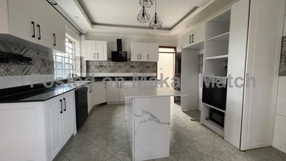 Rentals 6 Bedroom in Runda, Nairobi
