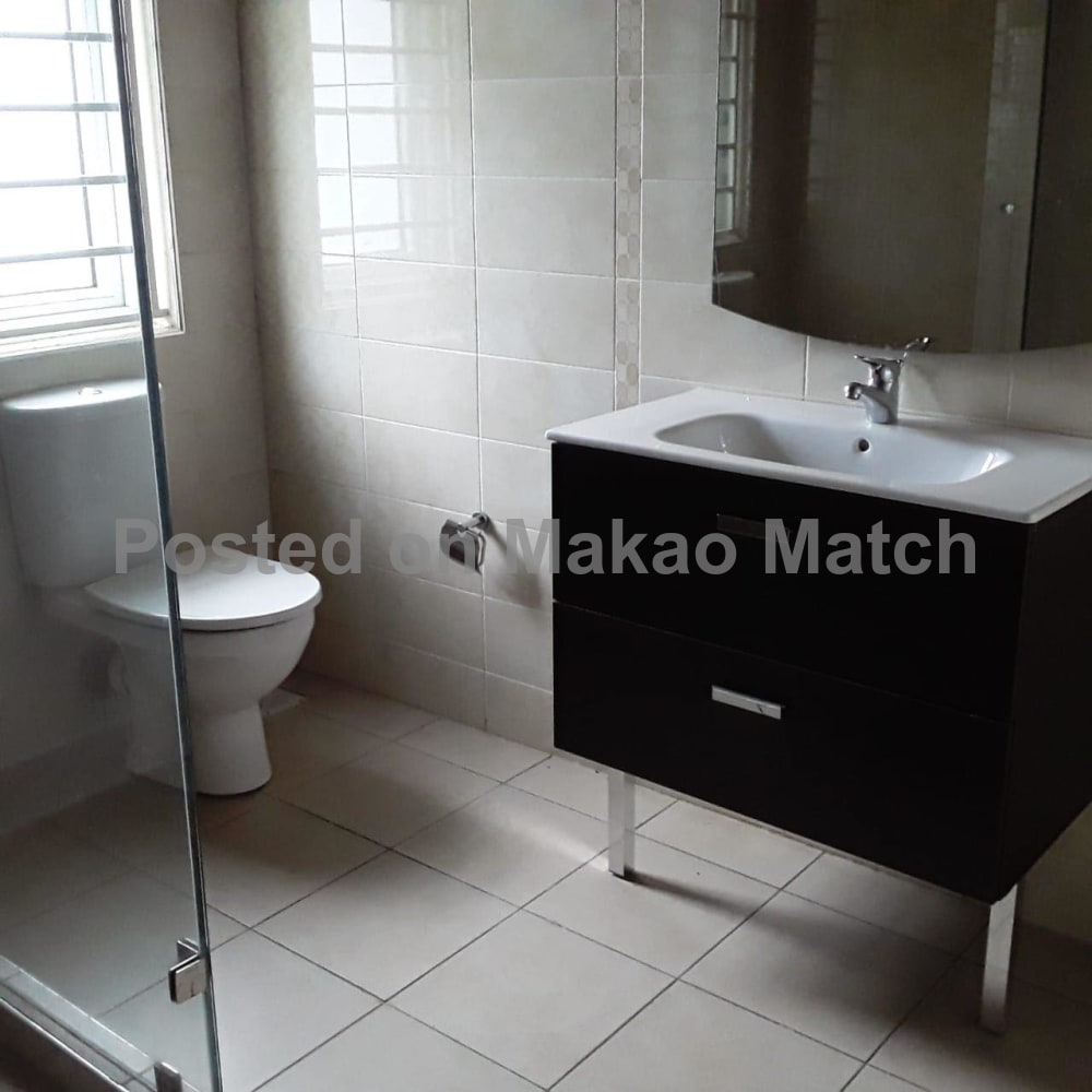 5 Bedroom House (All Ensuite + DSQ) in Rosslyn (Rosslyn Lone Tree), Nairobi