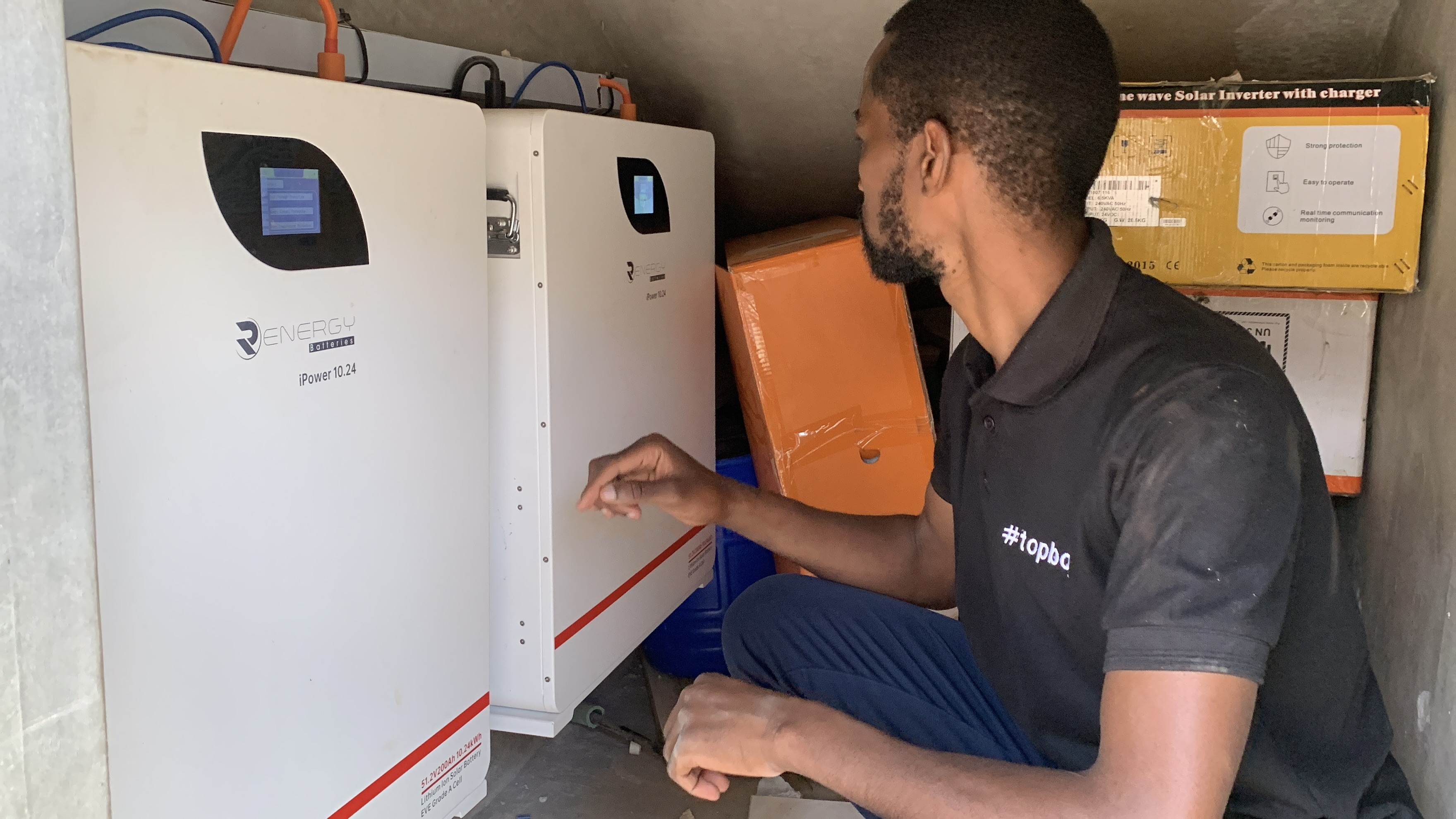 Lithium-Ion vs LiFePO4 Batteries: Which Is Best for Solar in Kenya?