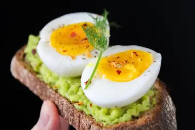 Egg sandwich with avocado