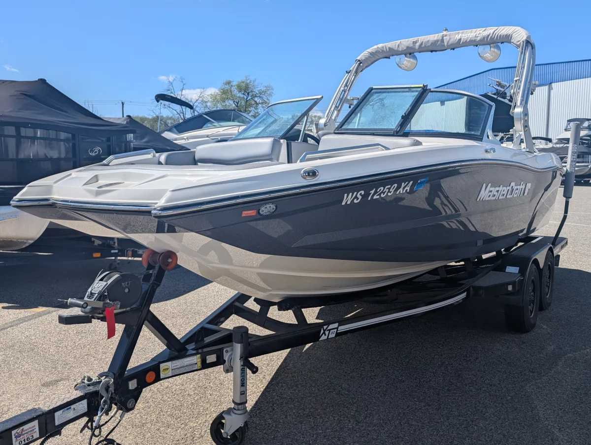 2018 XT20 Mastercraft Boats for sale in La Crosse Wisconsin