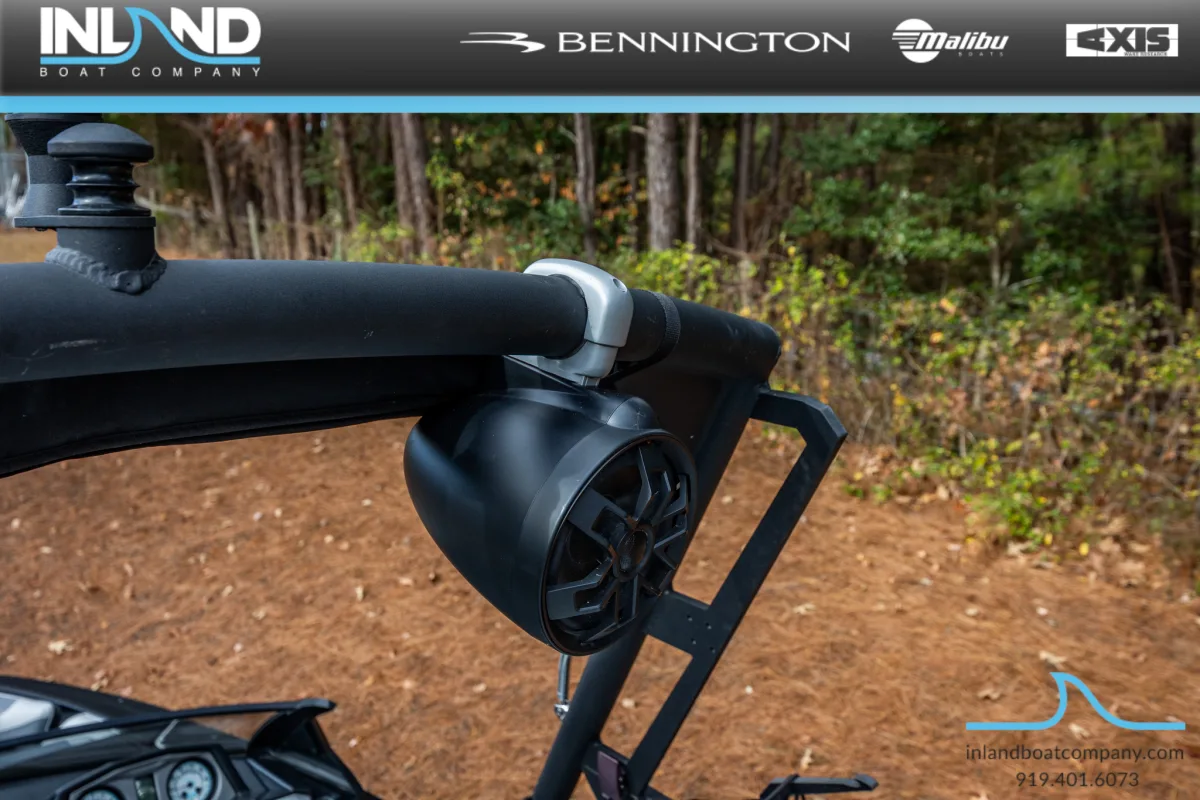 2020 Axis Wake Research T22