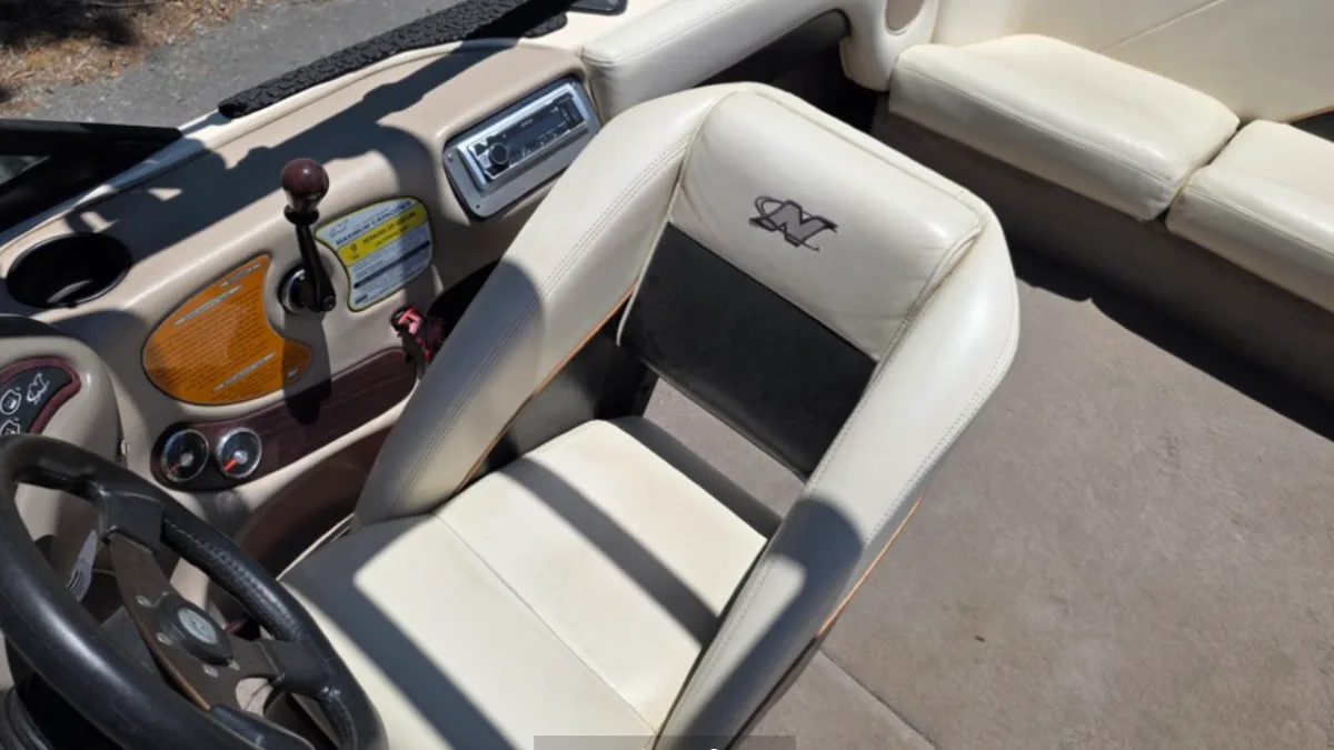 2001 Super Air Nautique 210