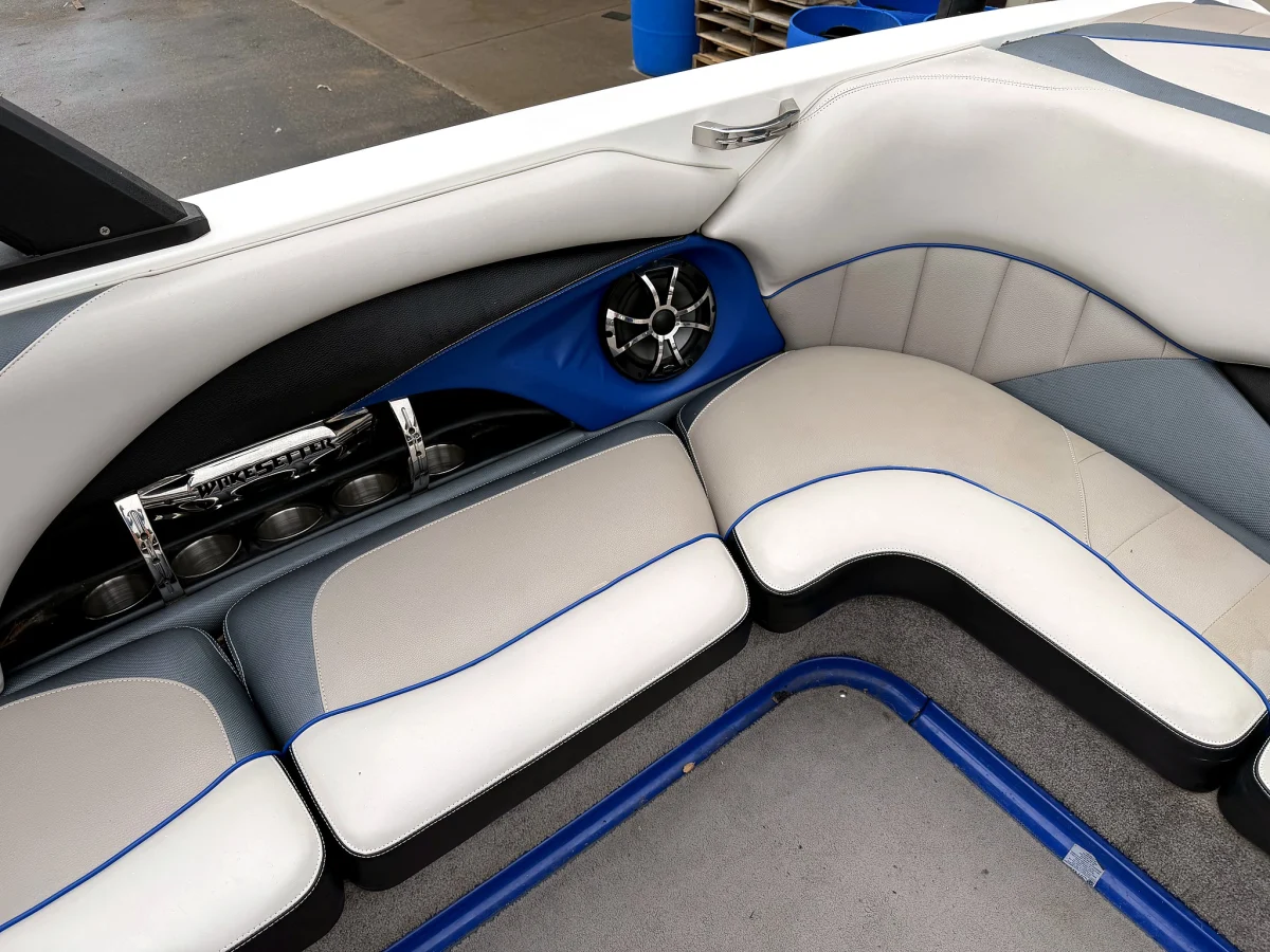 2012 Wakesetter 247 LSV - Great Condition - 345 Hours