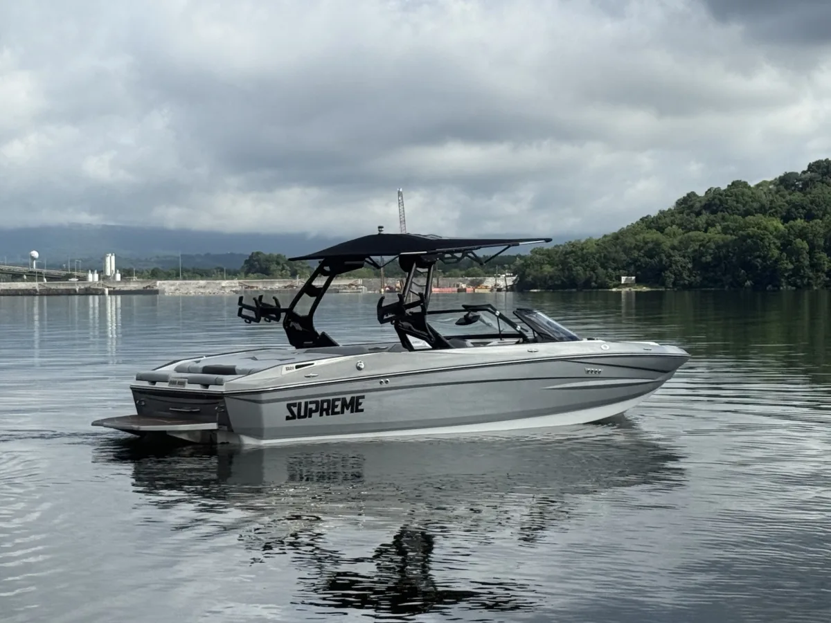 New 2026 Supreme S220
