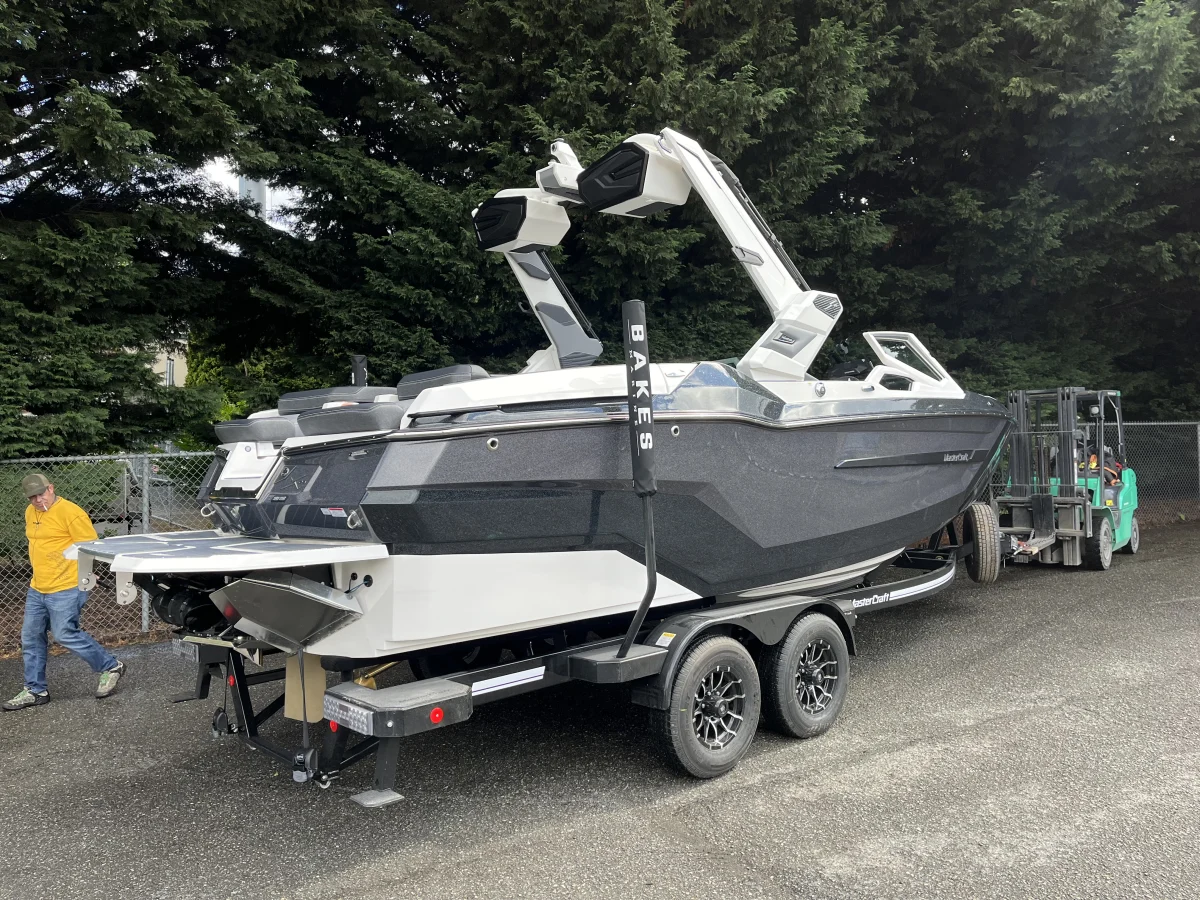2027 MasterCraft X23