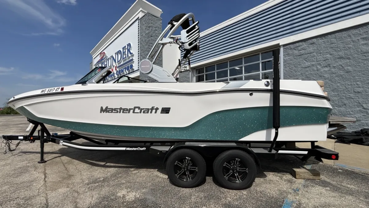 2024-mastercraft-xt24-122288-image0.webp_195939