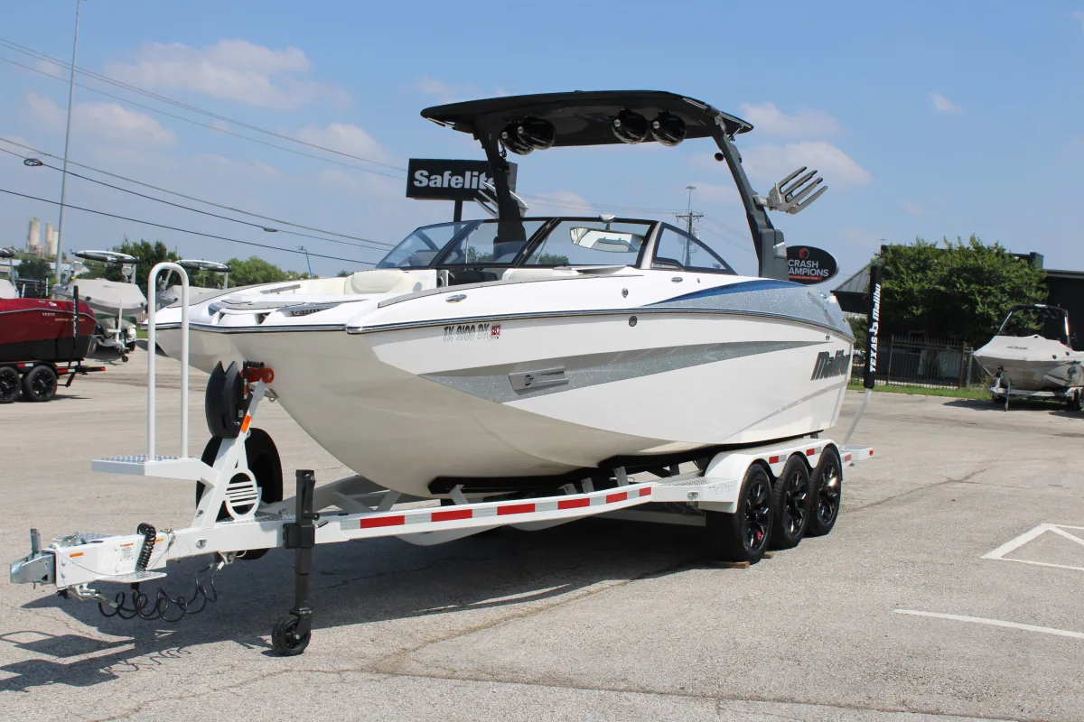 2016 Malibu M235