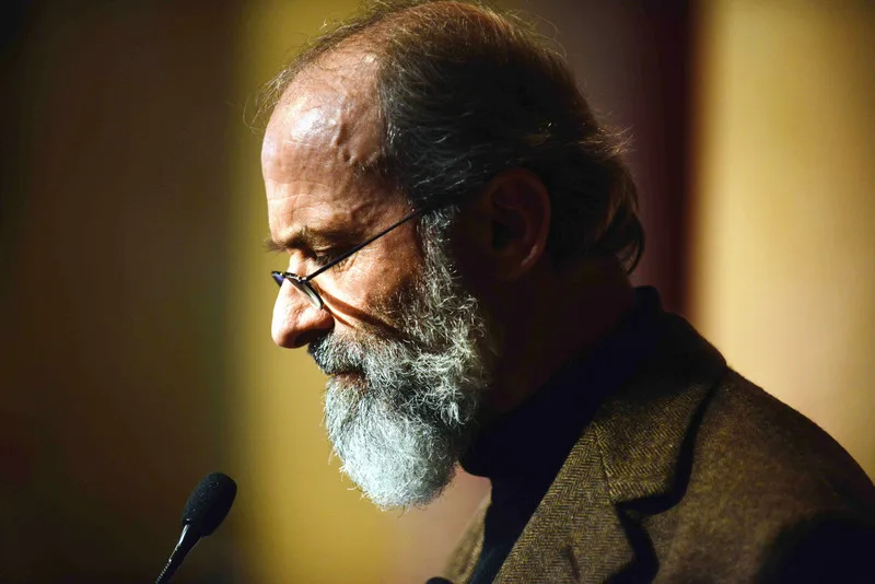 Gezim Hajdari