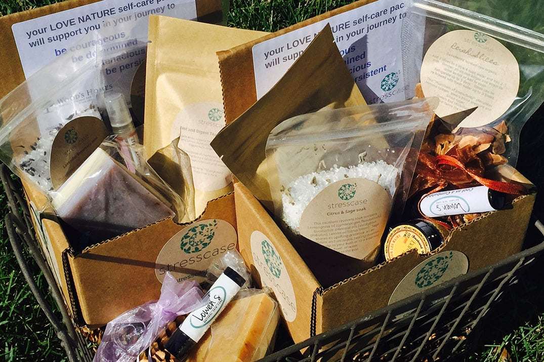 Sub Box BLOG POST - Happy Customer Reviews - Lowen's Natural Skin Care LOWENS.CA #canadiangreenbeauty #naturalskincare