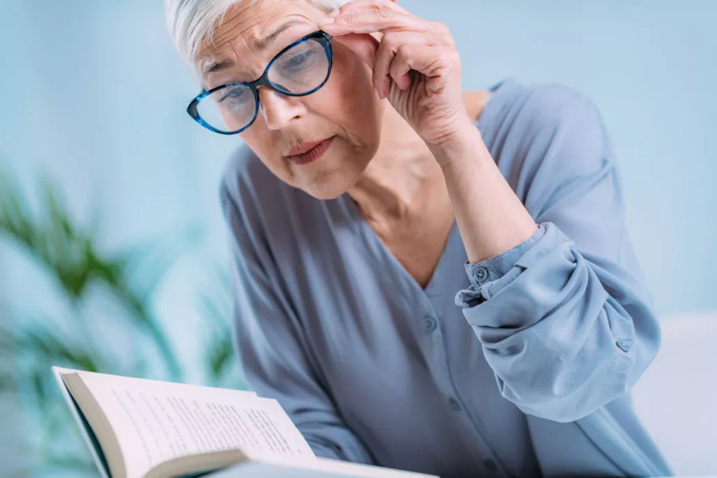 Cataract Eye Examination at OptiHaven