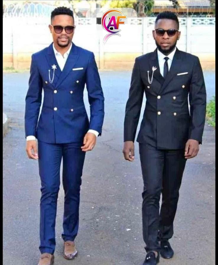 Men's suits 