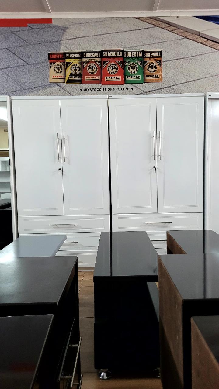 Wardrobe 