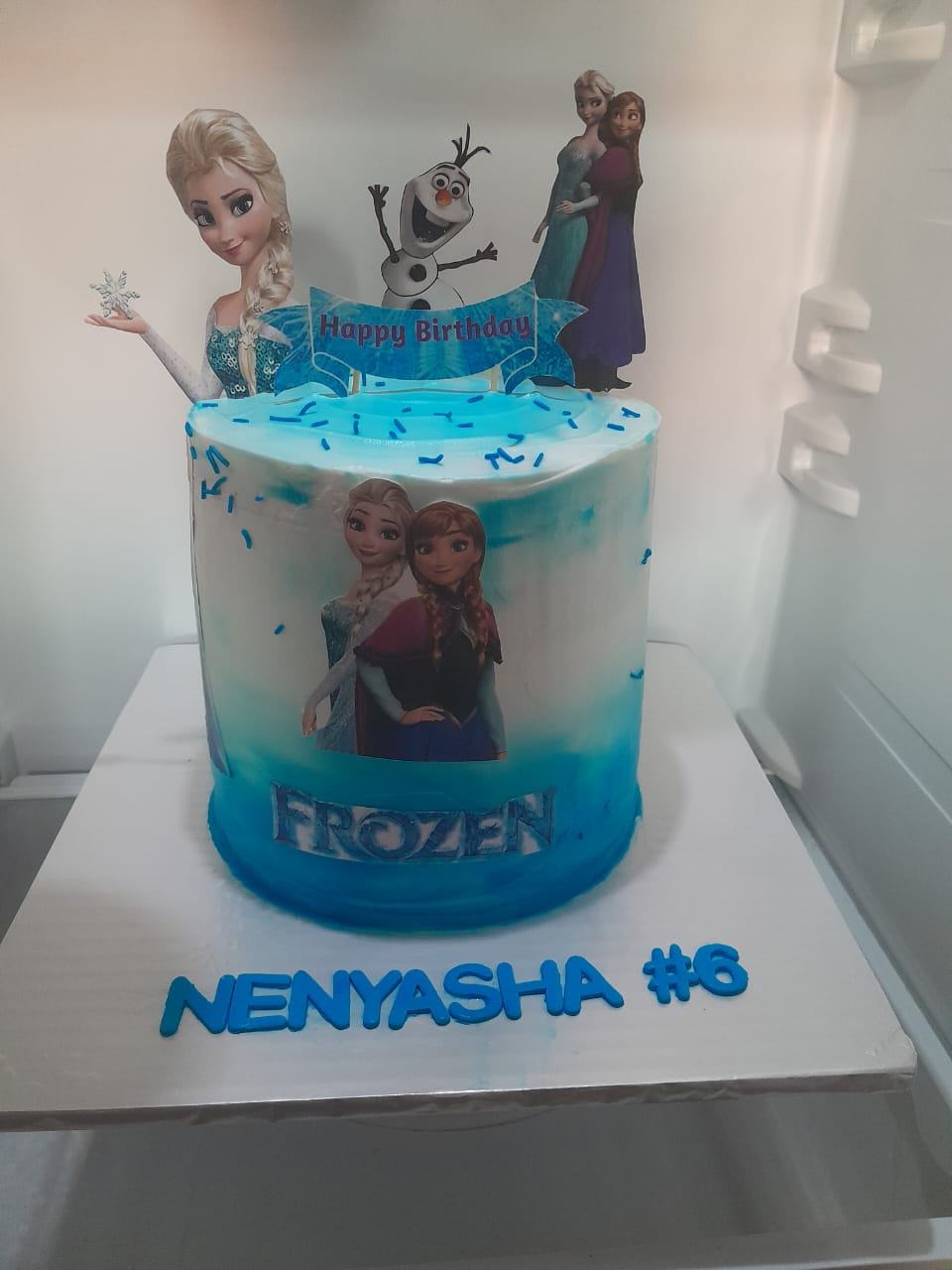 Frozen character cake