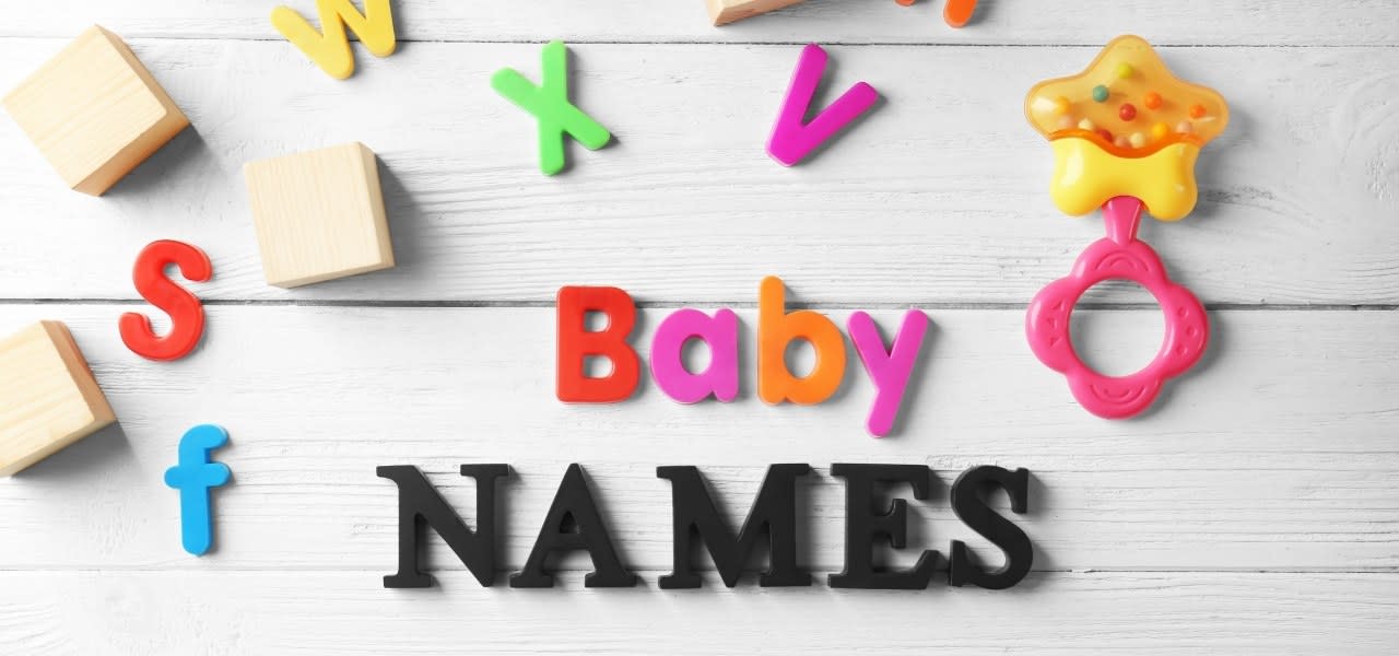 Popular Girl Names (2022) - Unique Last Names Unique Last Names