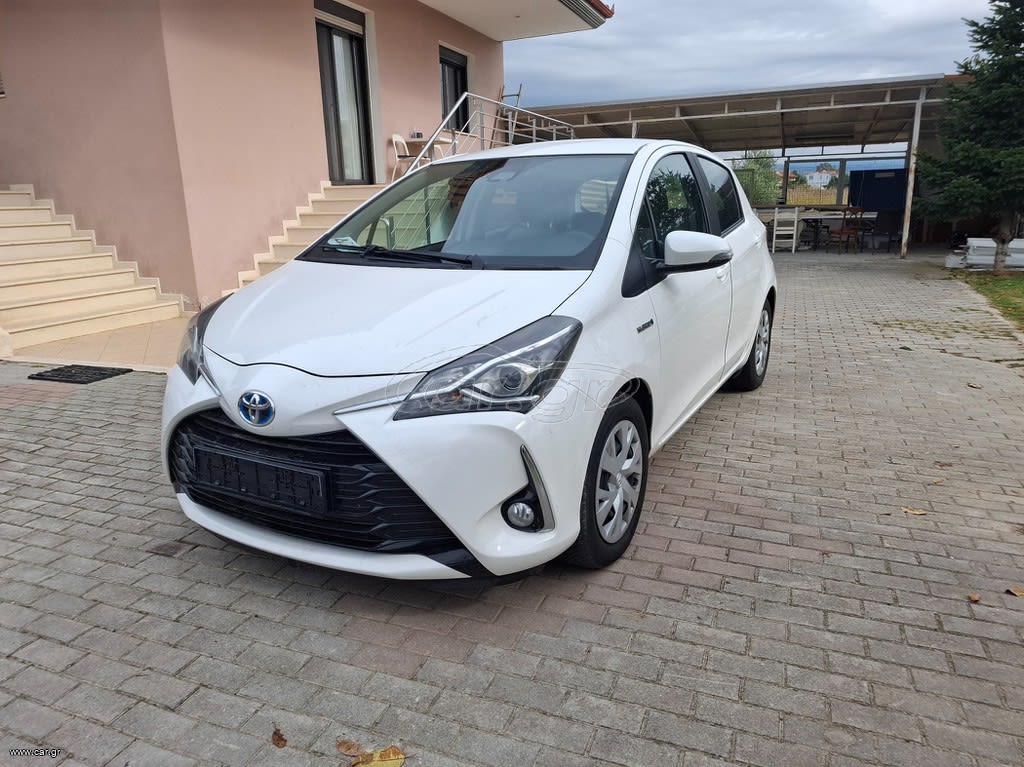 Natali-Cars-Toyota Yaris