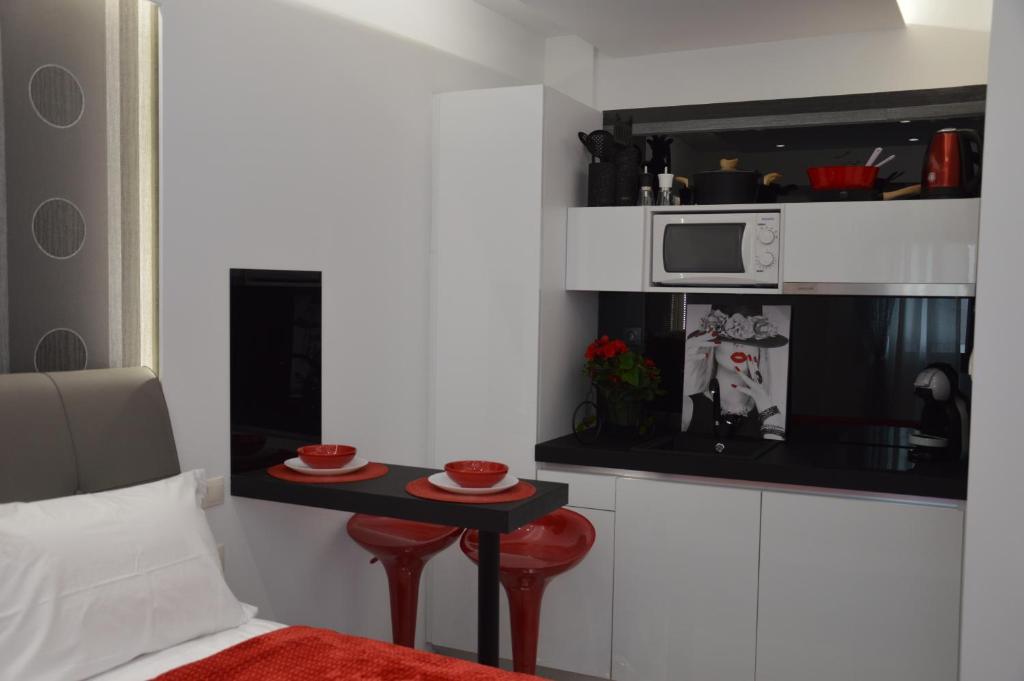 S. Luxury Princess Suite 10