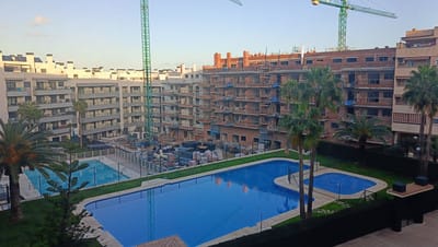 Leilighet midt i bygget til salgs i Las Lagunas, Bilde 2