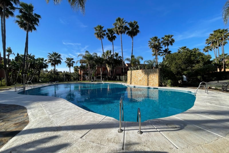 Leilighet midt i bygget til salgs i Casares Playa