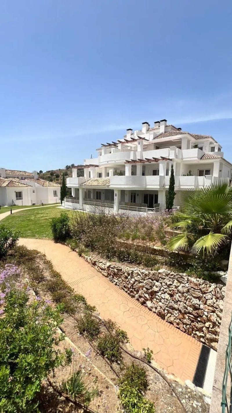 Leilighet i første etasje til salgs i Nueva Andalucía