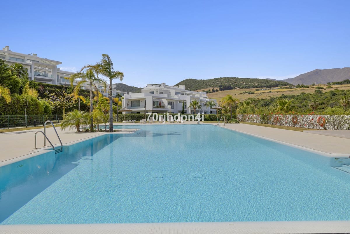 Leilighet midt i bygget til salgs i Casares, Bilde 2