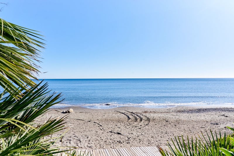 Leilighet på bakkeplan til salgs i Estepona