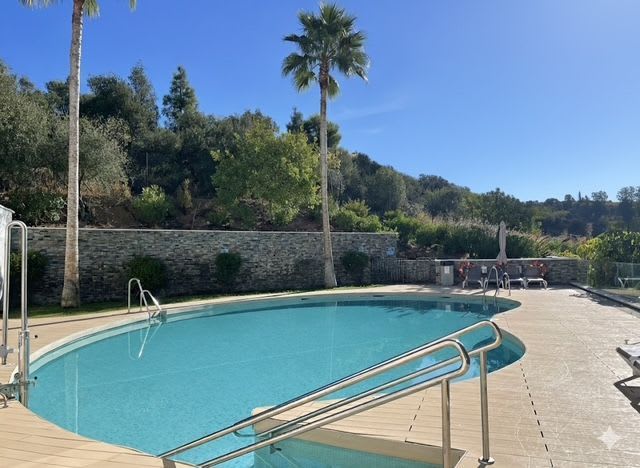 Leilighet i første etasje til salgs i Marbella, Artola Alta, Bilde 2