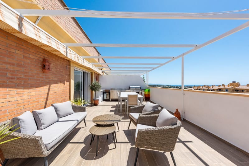 Penthouselejlighed med 2 soveværelser til salg i San Pedro de Alcántara