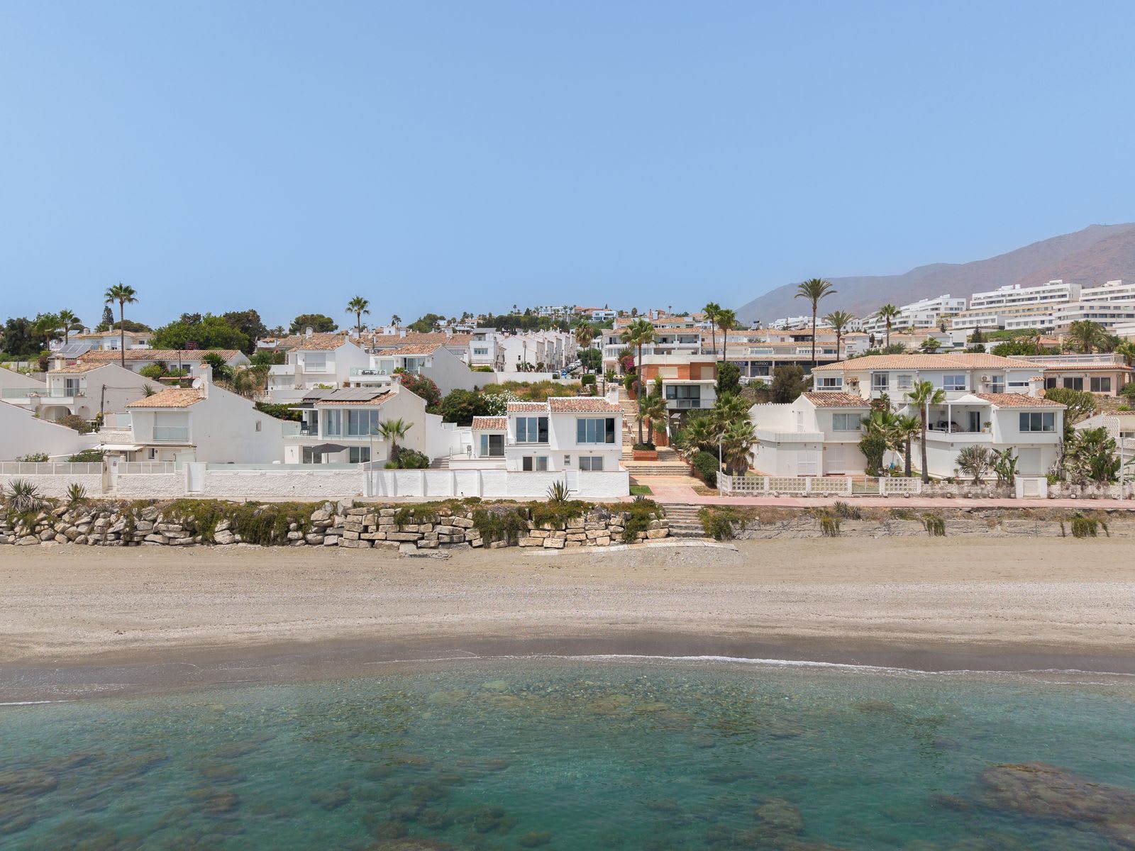 Villa til salgs i Estepona, Bilde 2