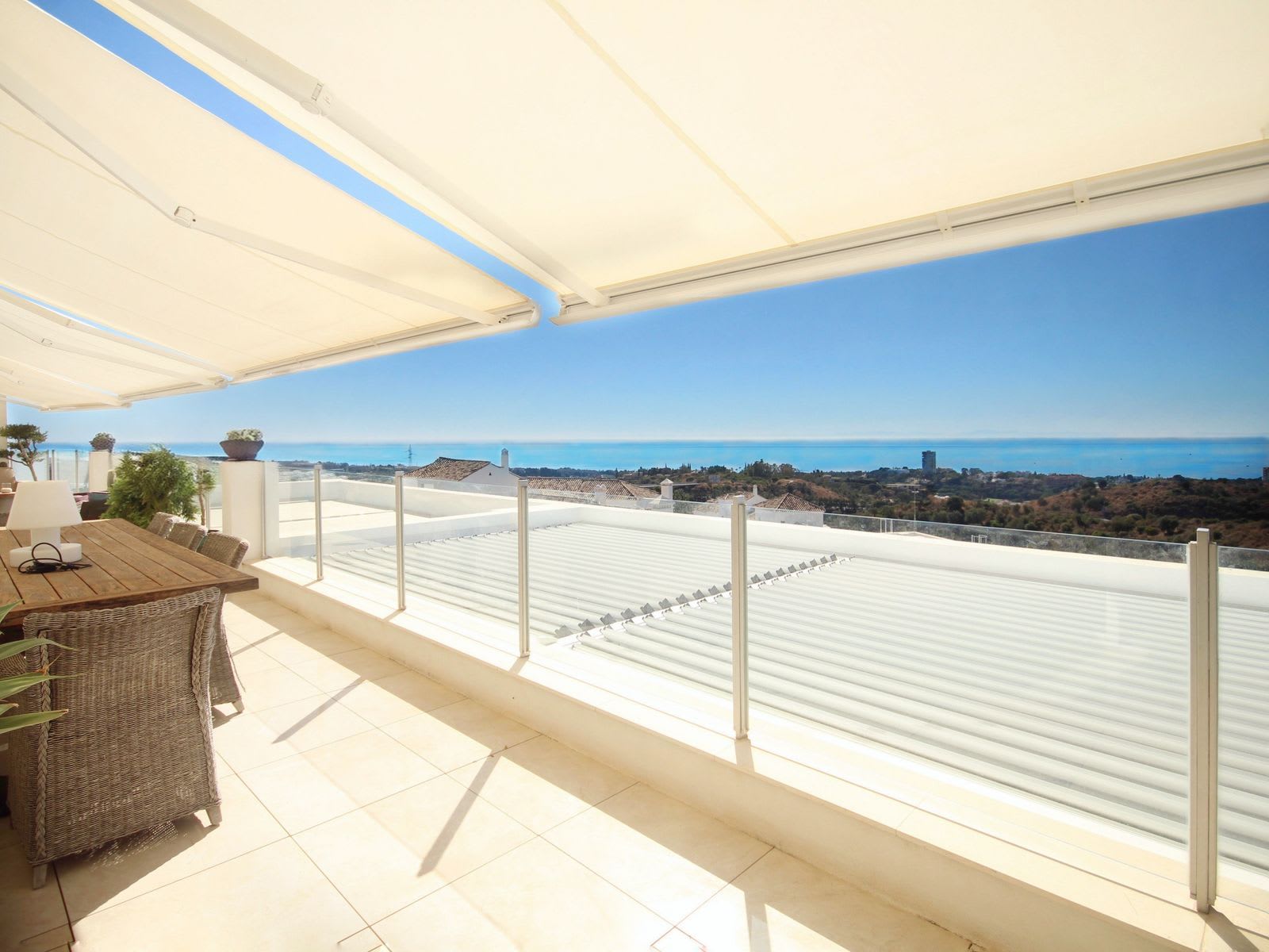 Duplex-penthouse til salgs i Altos de los Monteros, Bilde 2