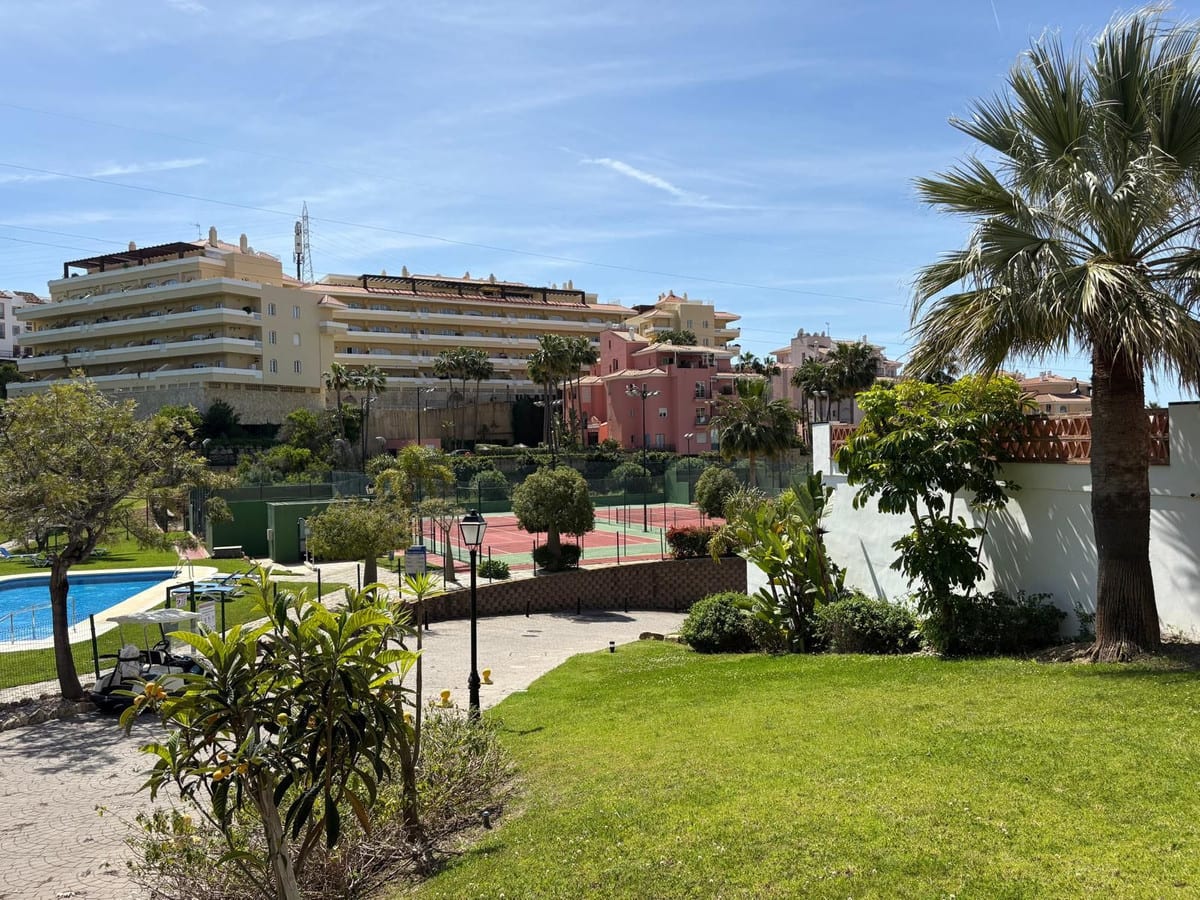 Leilighet i første etasje til salgs i Riviera del Sol, Bilde 2