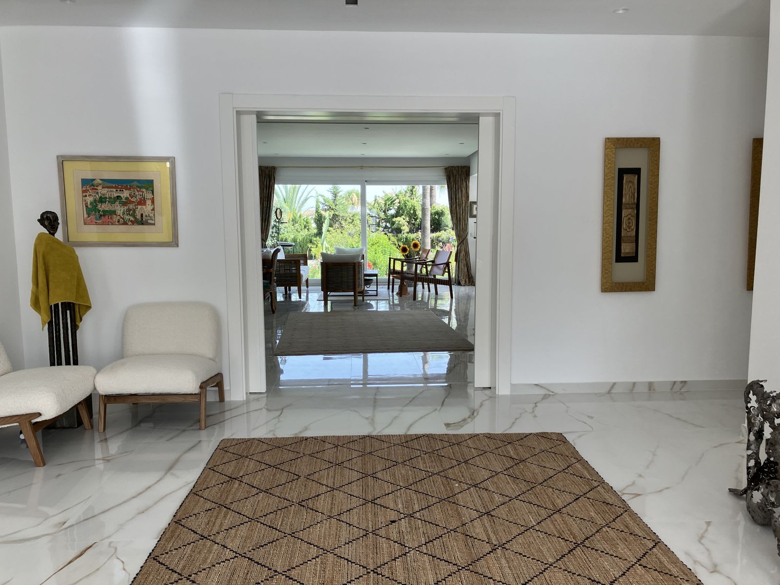 Frittliggende villa til salgs i Puerto Banús, Bilde 3