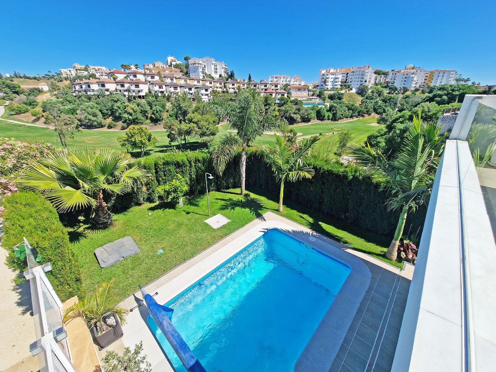 Tomannsbolig til salgs i Riviera del Sol, Bilde 2