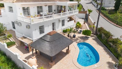 Villa til salgs i Mijas, Bilde 2