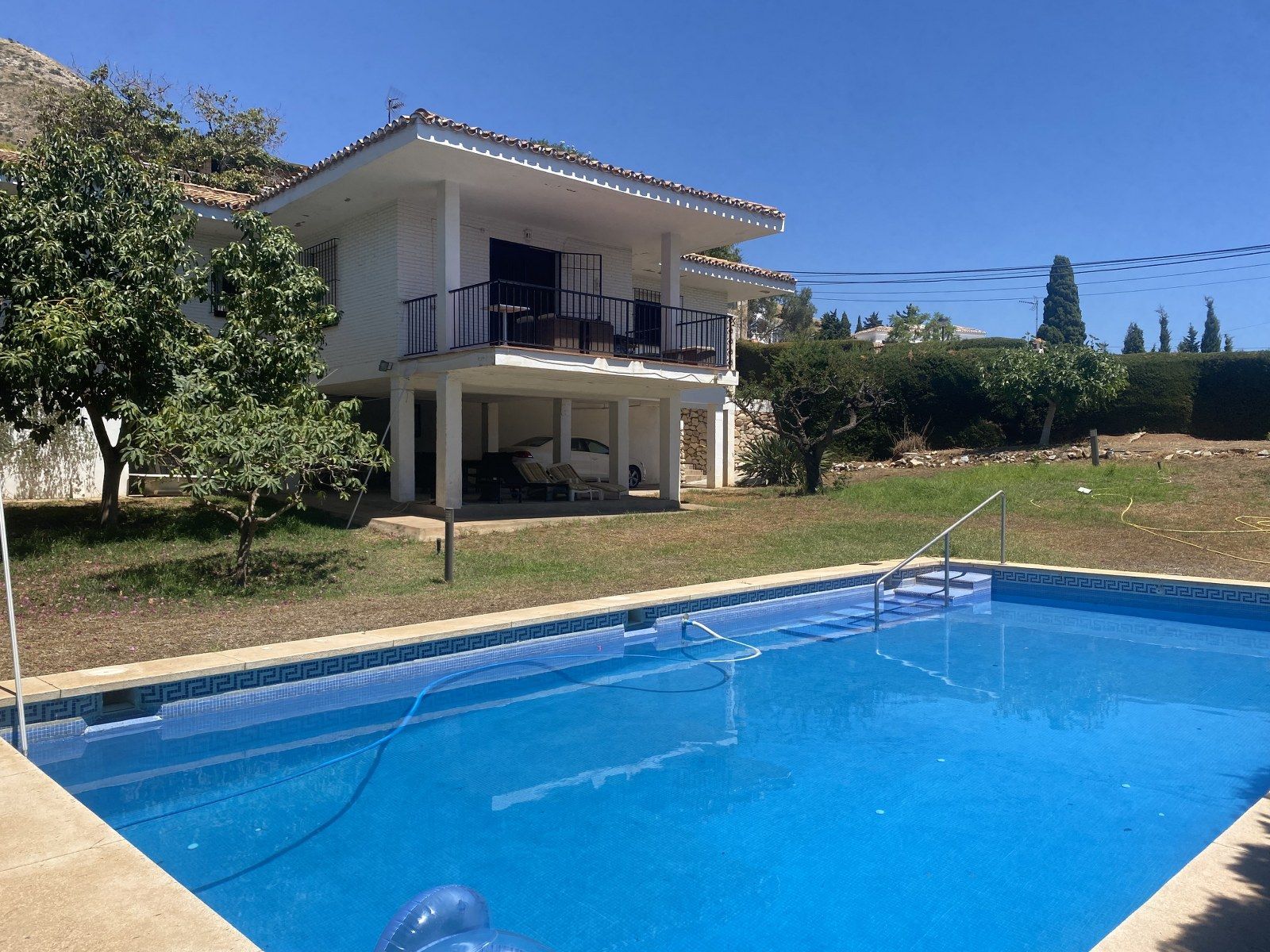 Frittliggende villa til salgs i La Capellania, Bilde 2