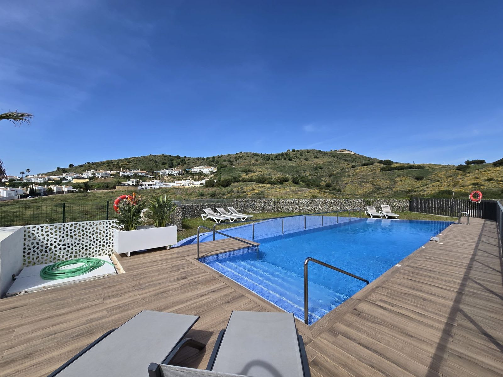 Tomannsbolig til salgs i Riviera del Sol, Bilde 2