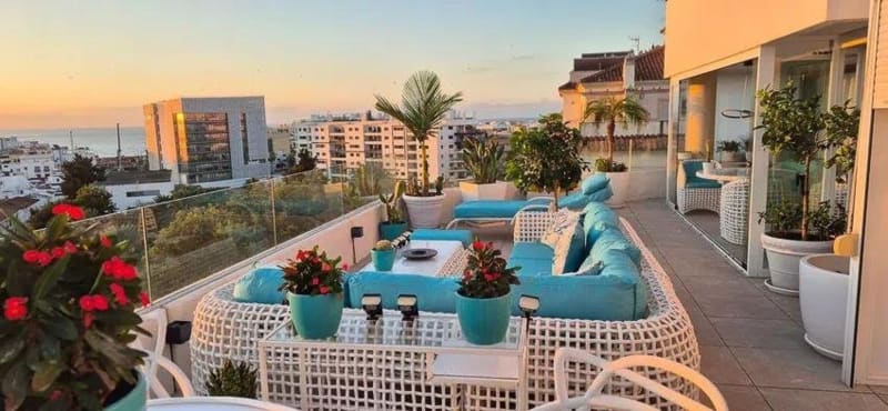 Toppleilighet til salgs i Estepona