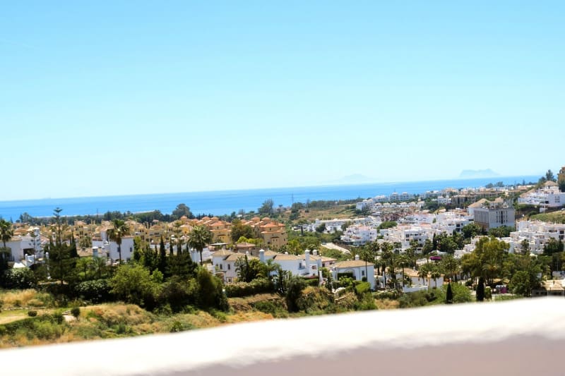 3-bedroom townhouse for sale in Estepona