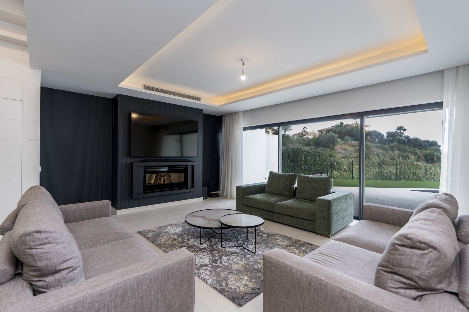 Villa til salgs i Estepona, Bilde 3
