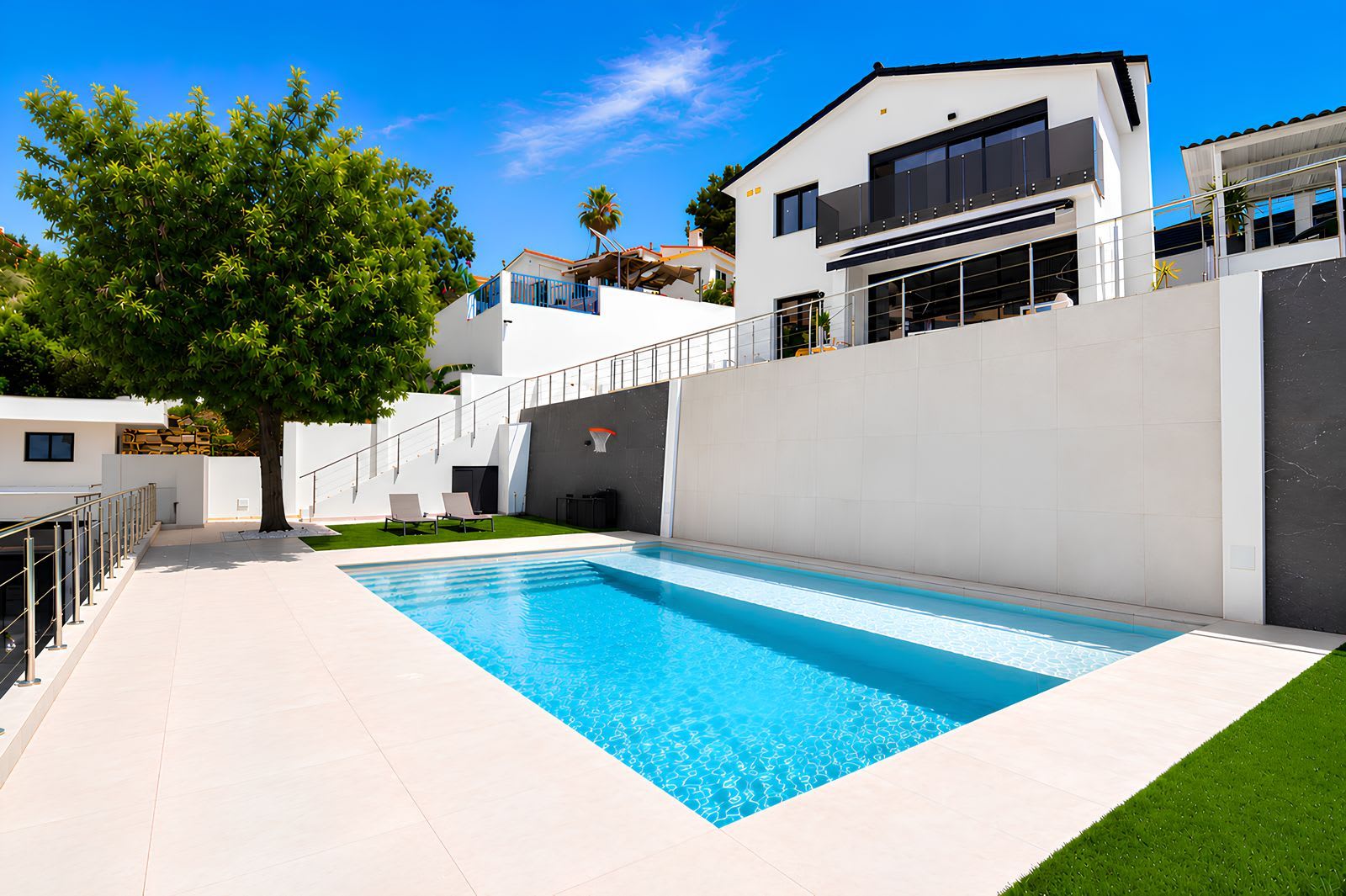 Frittliggende villa til salgs i Torreblanca, Fuengirola, Bilde 3