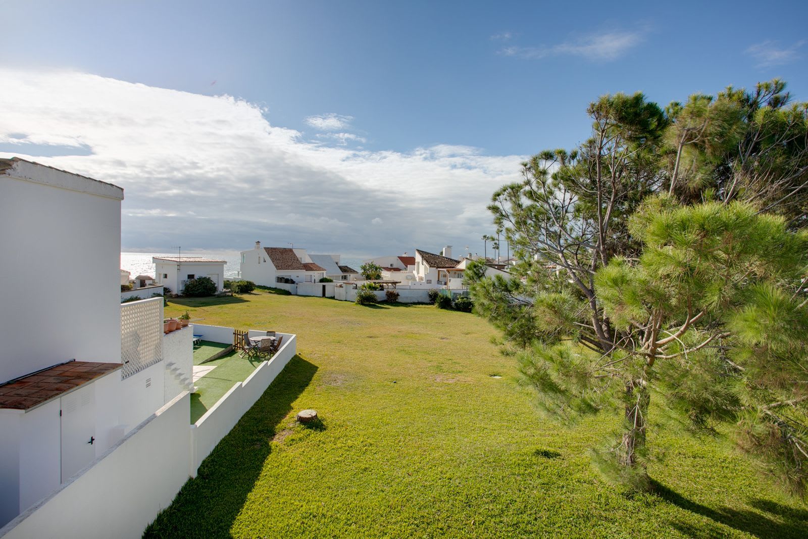 Villa til salgs i Estepona, Bilde 2