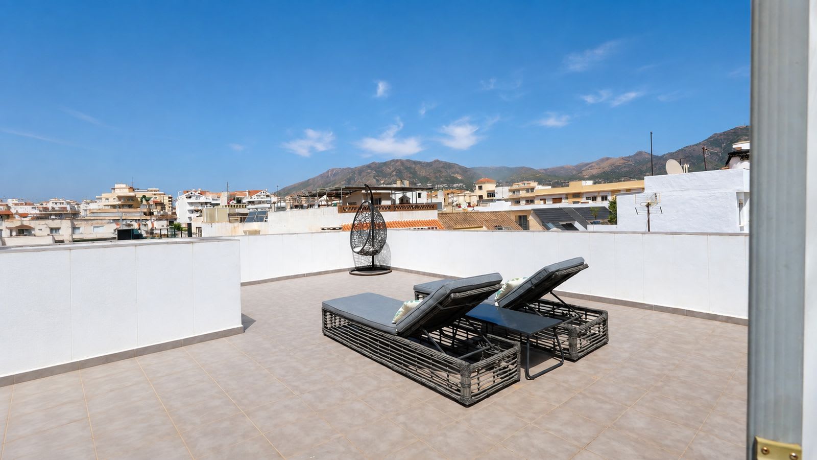 Toppleilighet til salgs i Los Boliches, Fuengirola, Bilde 2