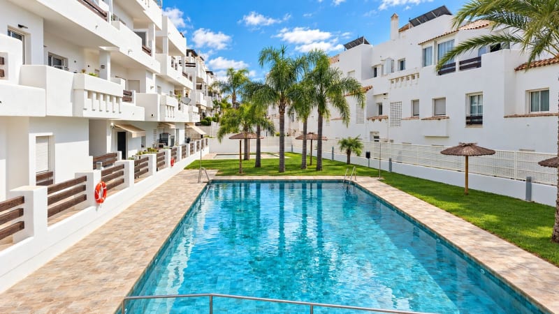 Lejlighed til salg i Estepona