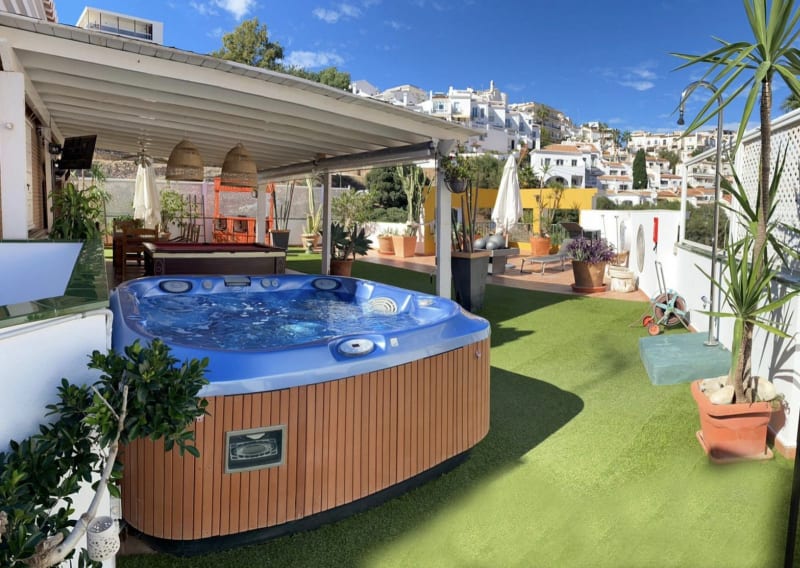 Penthouse til salgs i Nerja