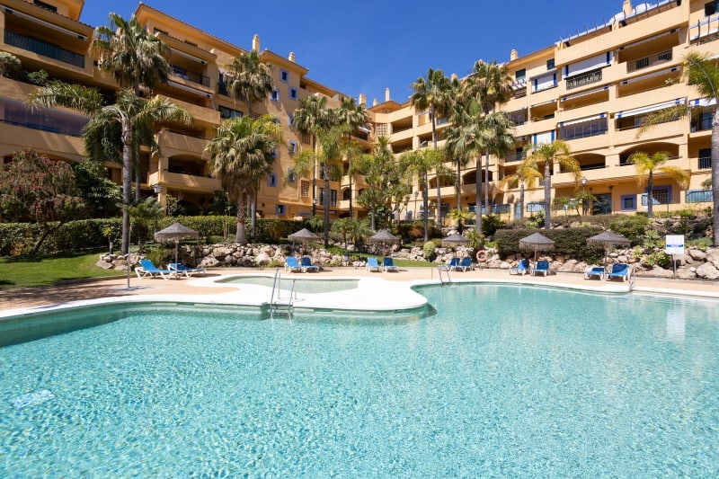 Leilighet midt i bygget til salgs i San Pedro de Alcántara