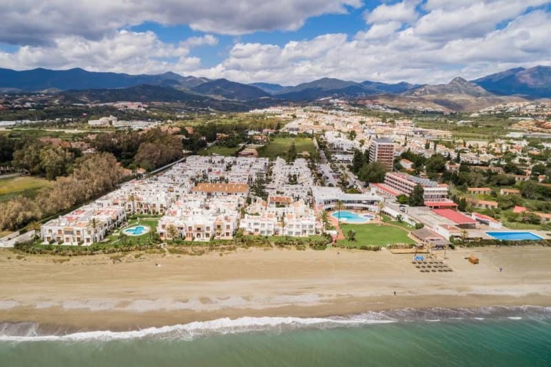 Rekkehus til salgs i Estepona