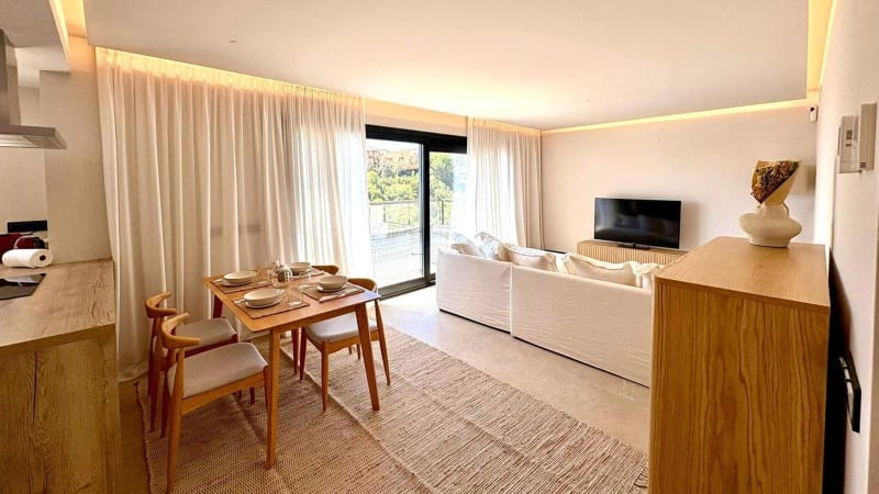 Duplex-penthouse til salgs i Nueva Andalucía